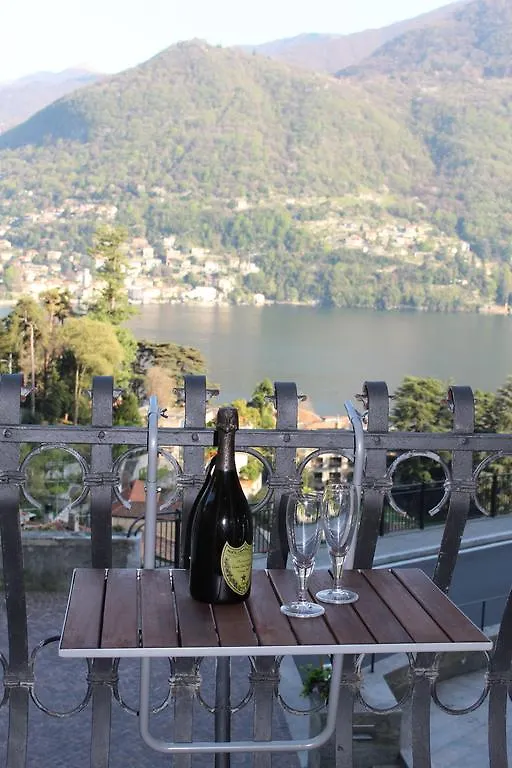Ferienhaus Larian Chalet Moltrasio